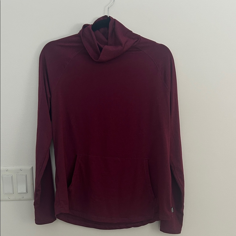 Eddie Bauer Maroon Women's Turtleneck Pullover with Front Pocket